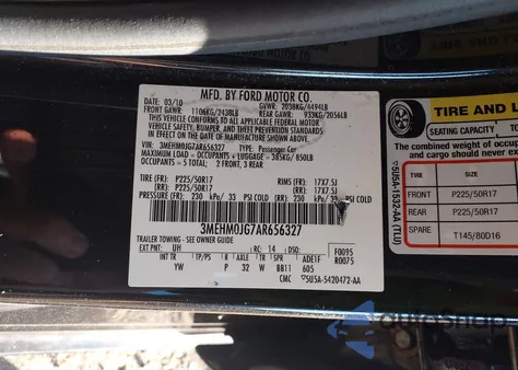 2010 Mercury Milan Premier z USA, uszkodzony, nr VIN 3MEHM0JG7AR656327